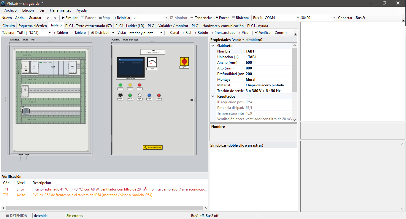 Pestaña Tablero de VfdLab: interior con PLC, protecciones, contactor y bornera; puerta con panel de operador, voltímetro, pilotos y mandos; la verificación marca que el interior llega a 41 °C y pide un ventilador con filtro, y avisa que el voltímetro es IP52.